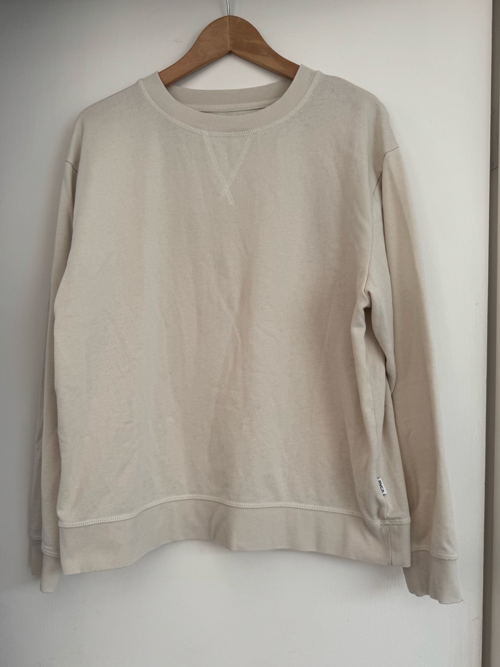 RVCA SELECTS Classic Crewneck Sweatshirt, Beige/ Cream men’s size L